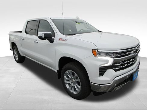 New 2026 Chevrolet Silverado 1500 LTZ w/ LTZ Premium Package AWD/4WD image 8