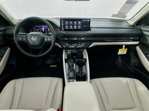 Used 2025 Honda Accord EX-L image 35