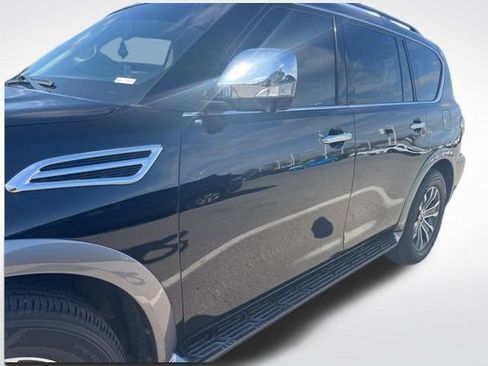 Used 2018 Nissan Armada SL w/ Moonroof Package image 7