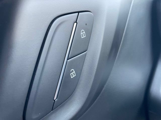 Used 2026 Buick Enclave Preferred FWD image 15