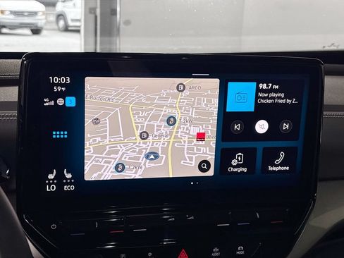 Certified 2023 Volkswagen ID.4 Pro S Plus AWD/4WD image 17
