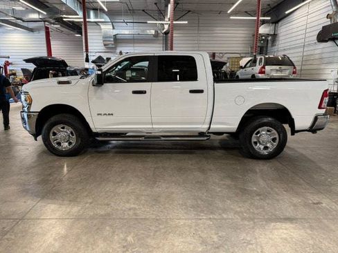Certified 2024 RAM 2500 Big Horn w/ Bed Utility Group AWD/4WD image 27