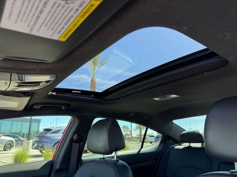 Used 2020 Hyundai Elantra Sport w/ Cargo Package (C1) FWD image 33