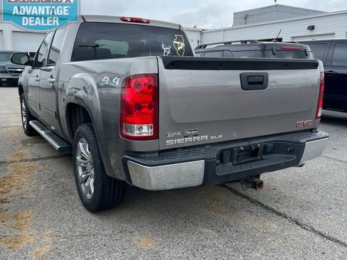 Used 2009 GMC Sierra 1500 SLE w/ Power Pack Plus AWD/4WD image 4