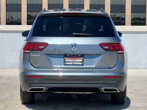 Used 2021 Volkswagen Tiguan S image 8
