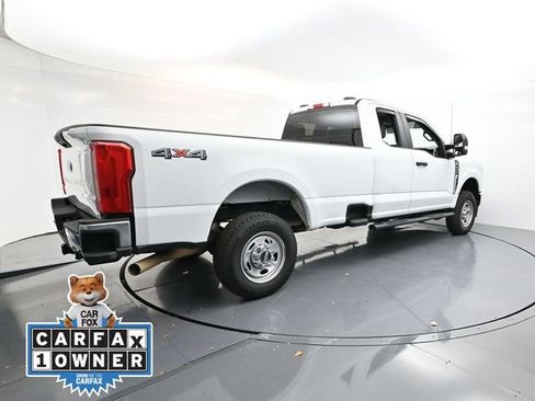 Used 2023 Ford F250 XL w/ XL Chrome Package image 9
