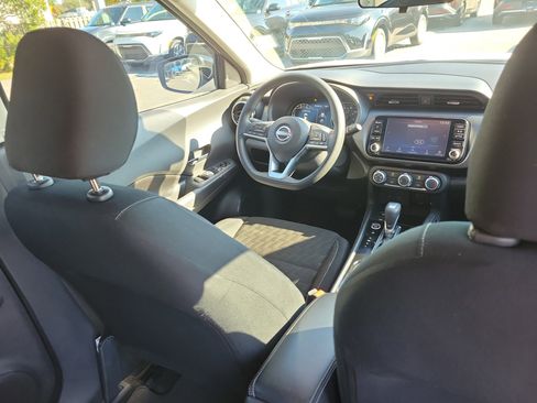 Used 2023 Nissan Kicks SV image 13