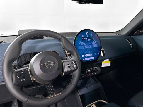 Used 2025 MINI Cooper Countryman S w/ Comfort Package Max AWD/4WD image 10