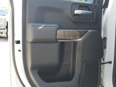 Used 2021 GMC Sierra 1500 Elevation image 17