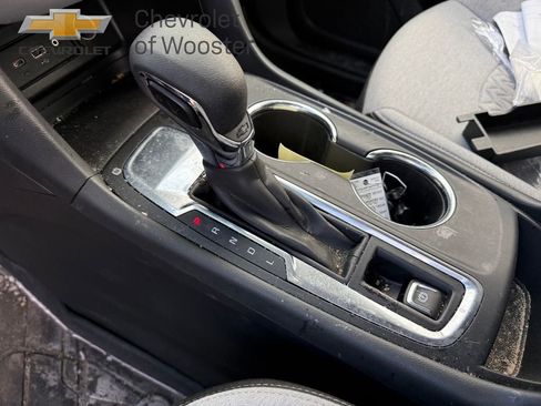 Used 2023 Chevrolet Equinox LS w/ LS Convenience Package image 11