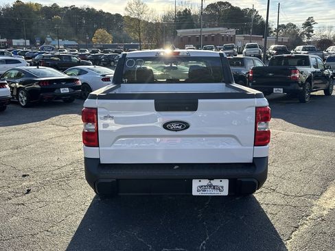 New 2025 Ford Maverick XL FWD image 6
