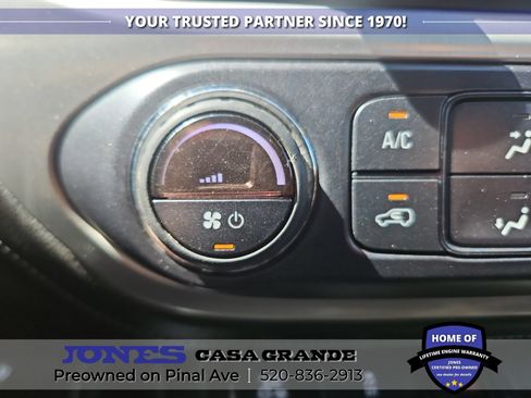 Used 2017 GMC Canyon SLT w/ Driver Alert Package RWD image 12