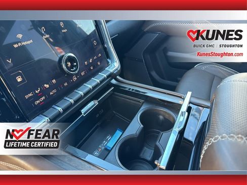 Used 2025 GMC Yukon XL Denali Ultimate image 29