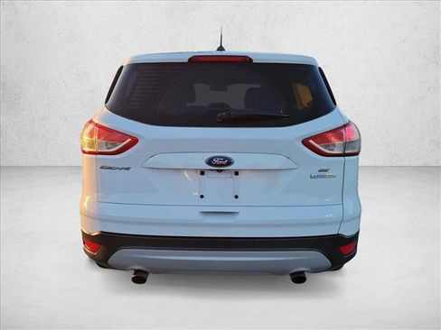 Used 2015 Ford Escape SE FWD image 6