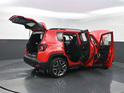 Used 2020 Jeep Renegade Sport image 34
