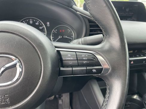 Used 2024 MAZDA MAZDA3 s FWD image 18