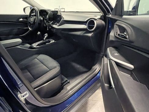 Used 2024 Chevrolet Trax LS w/ LS Convenience Package image 22