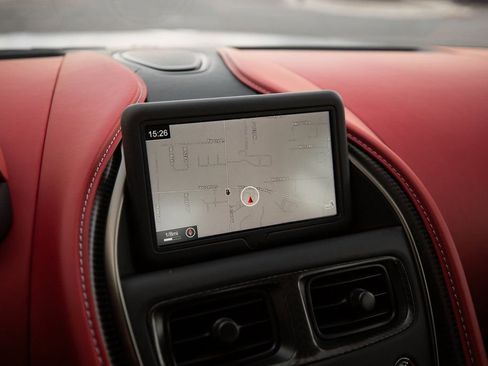 Used 2023 Aston Martin DB11 V12 image 11