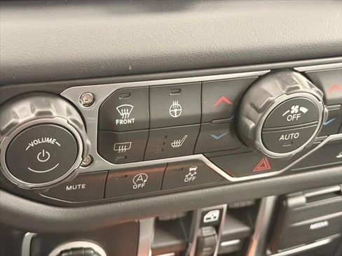 New 2026 Jeep Wrangler Unlimited Rubicon image 34