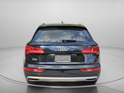 Used 2019 Audi Q5 2.0T Premium AWD/4WD image 4