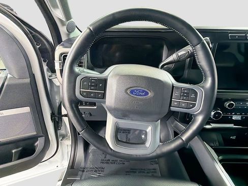 Used 2024 Ford F250 Lariat w/ FX4 Off-Road Package AWD/4WD image 13