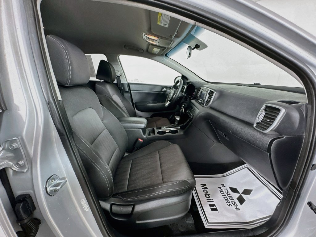 Used 2019 Kia Sportage LX AWD/4WD image 27