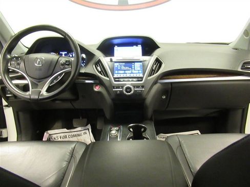 Used 2018 Acura MDX SH-AWD w/ Technology Package image 2