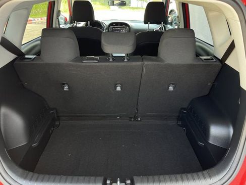 Used 2022 Kia Soul LX FWD image 28