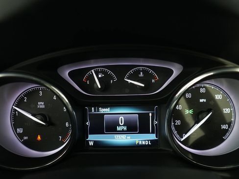 Used 2020 Buick Envision Essence w/ Experience Buick Package AWD/4WD image 26