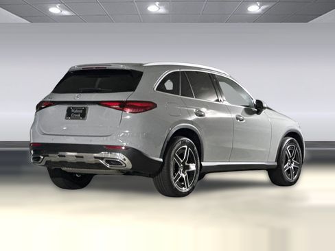 Used 2026 Mercedes-Benz GLC 300 image 8