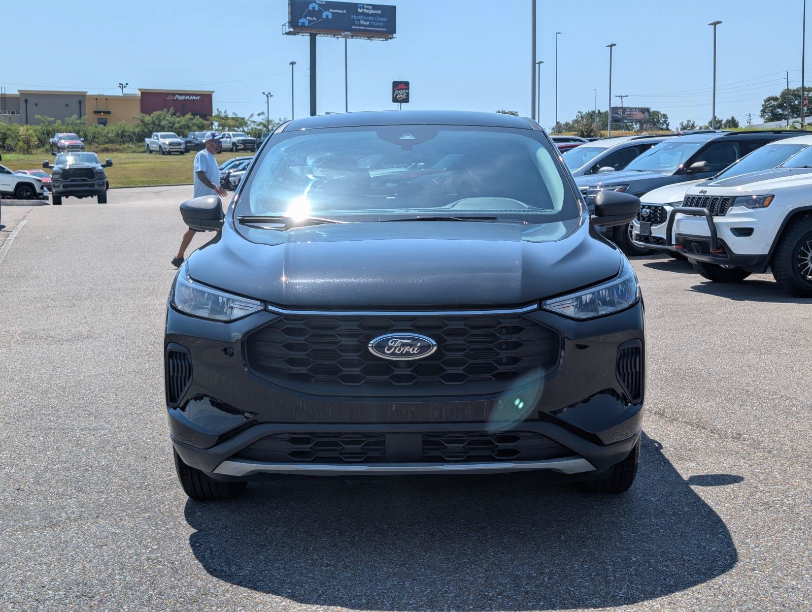 Used 2025 Ford Escape Active AWD/4WD image 41