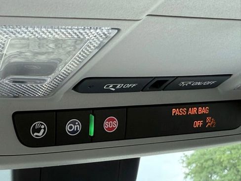 Used 2024 Chevrolet Equinox LT FWD image 43