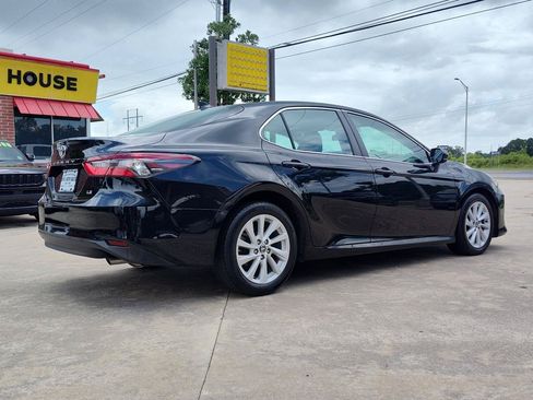 Used 2023 Toyota Camry LE FWD image 7