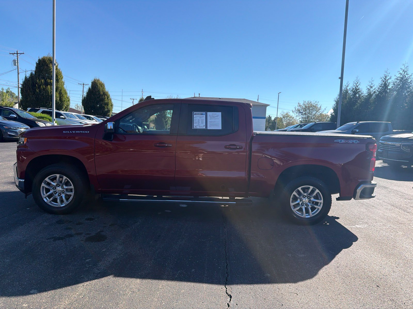 Used 2019 Chevrolet Silverado 1500 LT w/ All-Star Edition AWD/4WD image 2