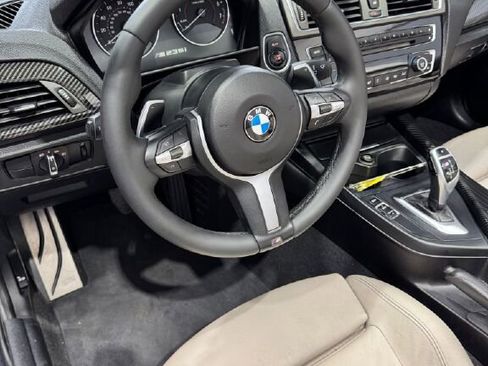 Used 2016 BMW M235i Convertible RWD image 18