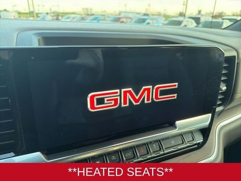 Used 2022 GMC Sierra 1500 SLT image 18