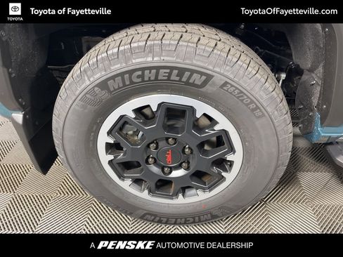New 2026 Toyota 4Runner TRD Off-Road AWD/4WD image 17