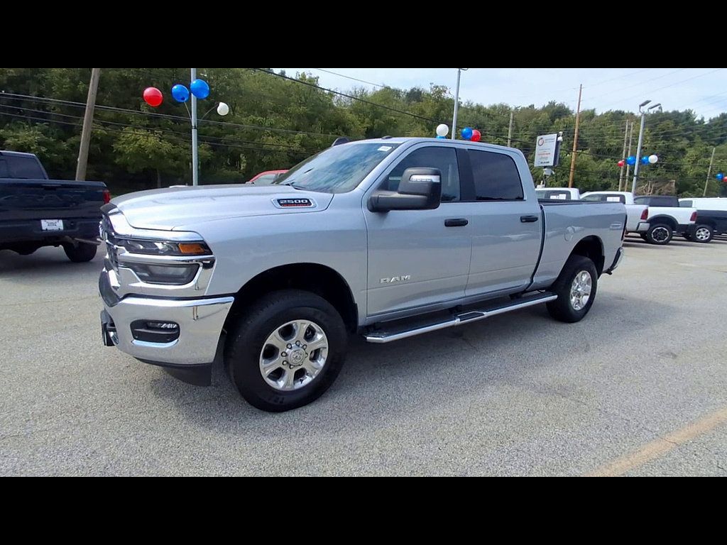 Used 2026 RAM 2500 Big Horn AWD/4WD image 32