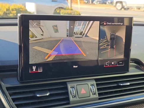 Used 2023 Audi SQ5 Premium Plus w/ Premium Plus Package image 16