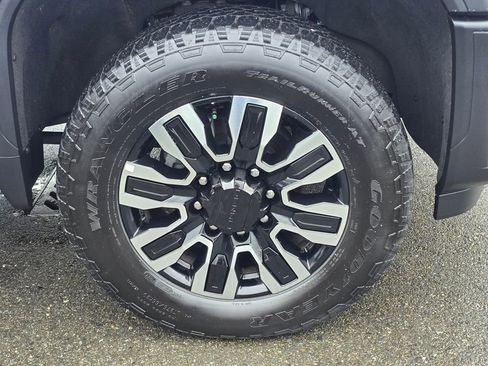 Used 2024 GMC Sierra 3500 Denali Ultimate image 44