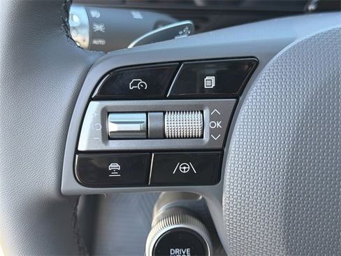 New 2026 Hyundai Ioniq 5 SEL image 25