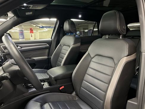 Used 2023 Volkswagen Atlas Cross Sport SEL Premium R-Line AWD/4WD image 21