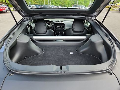 Used 2025 Nissan Z Performance w/ Floor Mat Package RWD image 29