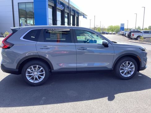 New 2026 Honda CR-V EX image 7