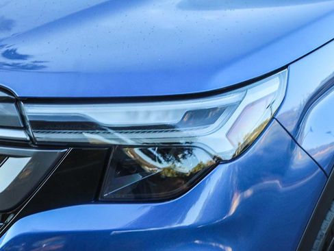 New 2025 Subaru Forester Limited image 8