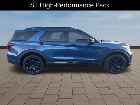 Used 2020 Ford Explorer ST w/ ST High-Performance Pack image 7