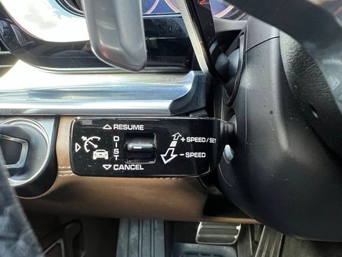 Used 2018 Porsche Panamera 4S image 41