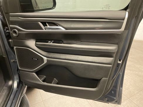 Certified 2022 Jeep Wagoneer Series I w/ Premium Group I AWD/4WD image 28