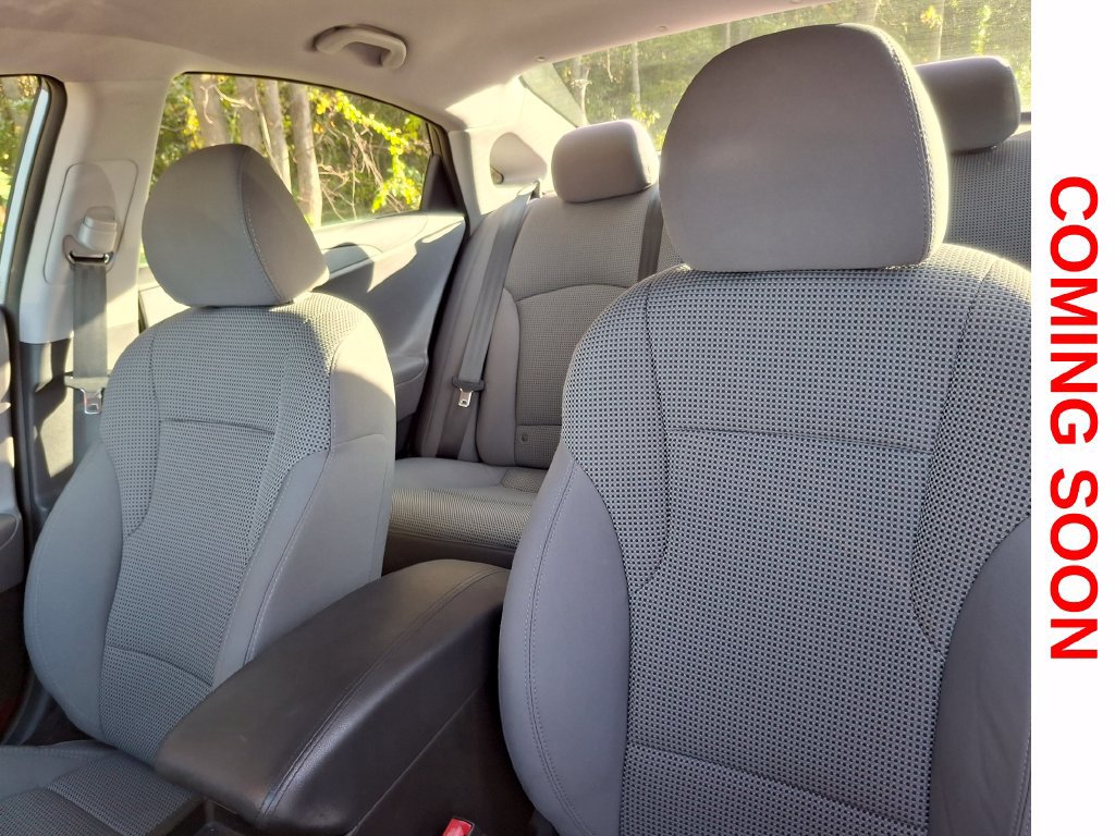 Used 2011 Hyundai Sonata GLS FWD image 13