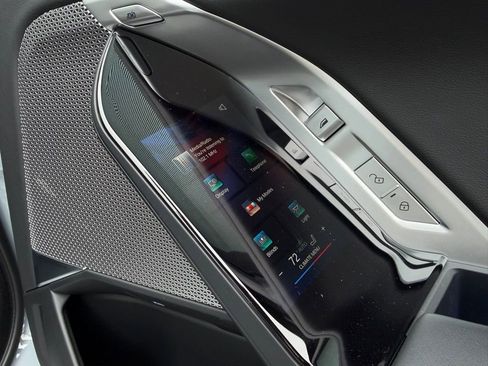 Used 2023 BMW 760i xDrive w/ Executive Package image 35